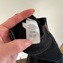 Load image into Gallery viewer, Madewell 10" High-Rise Skinny Jeans in Black Sea 25