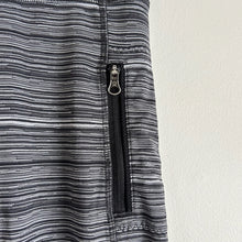 Load image into Gallery viewer, Lululemon Inspire Tight II Mesh Cyber Black Deep Coal 4 $98