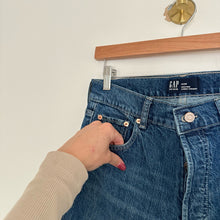 Load image into Gallery viewer, Gap Denim High Rise Cheeky Distressed Button Fly Cuffed Straight Jeans Blue 8