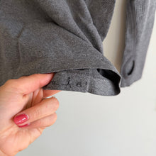 Load image into Gallery viewer, Lululemon Swiftly Tech Long Sleeve Long Sleeve Running Activewear Top Gray 6