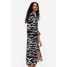 Load image into Gallery viewer, H&M Knot-Detail Zebra Print V-Neck Long Sleeve Midi Dress Black/White S