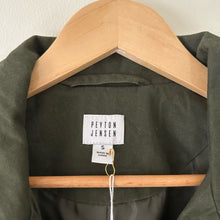 Load image into Gallery viewer, Peyton Jensen x Evereve Animal Print Sleeve Utility Jacket Green S