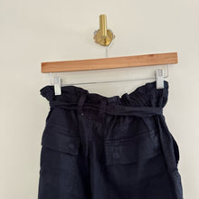 Load image into Gallery viewer, Magaschoni Linen High Rise Paperbag Shorts Black S