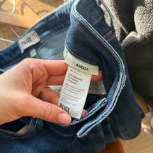 Load image into Gallery viewer, Paige Anessa Ultra High Waisted Wide Leg Ankle Jeans Medium Wash Blue 32