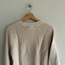 Load image into Gallery viewer, Treasure & Bond Crew Neck Knit Pullover Sweater Beige Oatmeal S NWT