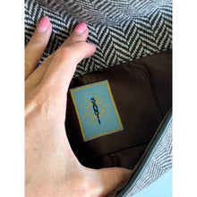 Load image into Gallery viewer, Santi Chevron Pattern Sequin Accent Chain Strap Clutch Bag Black