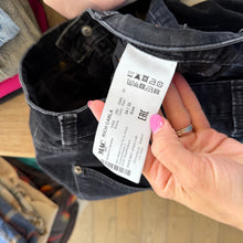 Load image into Gallery viewer, Mac Jeans Rich Carla Velvet High Rise Wide Leg Jeans Black 34