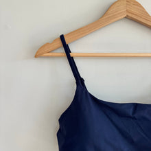 Load image into Gallery viewer, Athleta Scoop Bikini Top Navy M NWT
