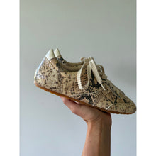 Load image into Gallery viewer, Dolce Vita Dorie Natural Snake Embossed Leather Lace Up Sneakers Brown 8.5 NEW
