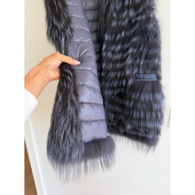 Load image into Gallery viewer, Linda Richards Genuine Fox Fur Reversible Quilted Vest Purple L