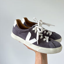 Load image into Gallery viewer, Veja Suede Logo Lace Up Low Top Sneakers Purple/Gray 5