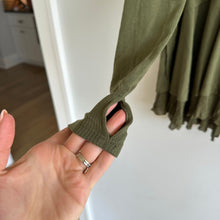 Load image into Gallery viewer, We The Free Free People Ribbed Oversized Top Moss S NWT