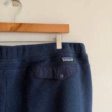 Load image into Gallery viewer, Patagonia Nena Lightweight Synchilla Snap-T Fleece Leg Pants New Navy XXL NWT
