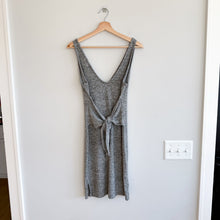 Load image into Gallery viewer, Lovers + Friends Bari Waist Tie V-Neck Sleeveless Mini Dress Heather Grey M