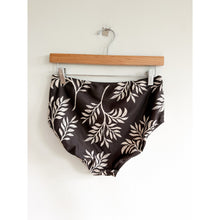 Load image into Gallery viewer, Albion Fern Pattern High Waisted Low Cut Leg Bikini Bottoms Brown M
