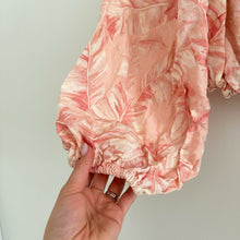 Load image into Gallery viewer, Show Me Your Mumu Claudia Crop Top in Pink Majestic Palm L