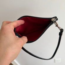 Load image into Gallery viewer, Coach Corner Zip Lined Rectangle Leather Wristlet Black One Size