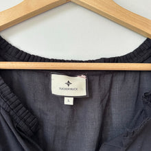 Load image into Gallery viewer, Tuckernuck Salty Paloma Cotton Split Neck Sleeveless Tiered Peplum Top Black L