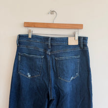 Load image into Gallery viewer, Paige Anessa Ultra High Waisted Wide Leg Ankle Jeans Medium Wash Blue 32
