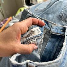 Load image into Gallery viewer, Abercrombie & Fitch The 90's Straight Ultra High Rise Distressed Jeans Blue 28