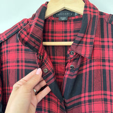 Load image into Gallery viewer, Sanctuary Plaid Snap Front Long Sleeve Shirt Red Black S