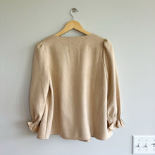 Load image into Gallery viewer, Tuckernuck Bone Suede Easton V-Neck Ruffles 3/4 Sleeve Blouse Cream S