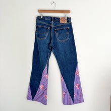 Load image into Gallery viewer, Levi's 501 Floral Patchwork Bell Bottom Flare Denim Jeans Dark Wash