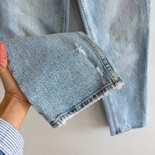Load image into Gallery viewer, Abercrombie The 90's Straight The Ultra High Rise Curve Love Jeans Blue 26