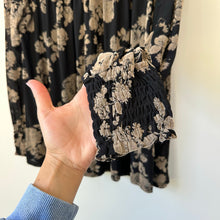 Load image into Gallery viewer, Mystree Smocked Floral Blouse Black Tan M NWT