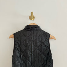 Load image into Gallery viewer, J. Crew Primaloft Filled Quilted Zip Up Puffer Vest Black XS