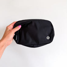 Load image into Gallery viewer, Lululemon Everywhere Belt Bag Crinkle Nylon 1L Black One Size