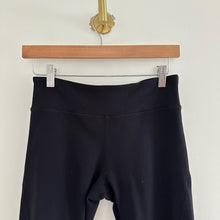 Load image into Gallery viewer, Tory Sport Cropped Activewear Leggings Black M