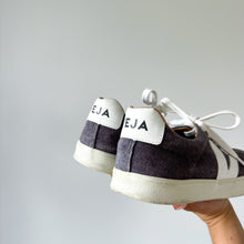 Load image into Gallery viewer, Veja Suede Logo Lace Up Low Top Sneakers Purple/Gray 5