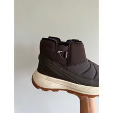 Load image into Gallery viewer, Kizik Juno 2 Low Hands Free Slip On Outdoor Winter Boots Brown 8