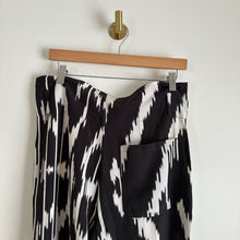 Load image into Gallery viewer, Theory Gunilla Interlace Ikat Silk Pants Multi 6 $355