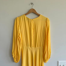 Load image into Gallery viewer, Farm Rio Yellow Piping Cut-Out Balloon Sleeve Midi Dress M NWT