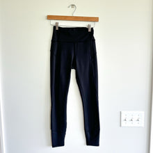 Load image into Gallery viewer, Lululemon In Movement 7/8 Tight *Everlux 25" Black 4