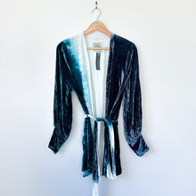 Load image into Gallery viewer, Chaser Silk Blend Lush Tie Dye Kimono Teal White S NWT