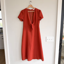 Load image into Gallery viewer, Re:named Polka Dot Pattern Twist V-Neck Casual Midi Dress Orange M