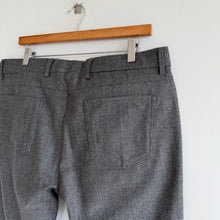 Load image into Gallery viewer, Ballin Brushed Wool Herringbone Dress Pants 36 M51699301