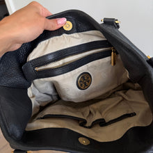 Load image into Gallery viewer, Tory Burch Amanda Classic Hobo Pebbled Leather Bag Gold Toned