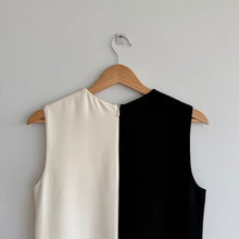 Load image into Gallery viewer, Theory Split Sleeveless Shift Dress in Admiral Crepe Black Cream 4 NWT