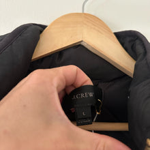 Load image into Gallery viewer, J. Crew Mountain Puffer Down Filled Vest Black L