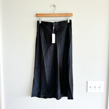 Load image into Gallery viewer, Quince Silk Blend Midi Skirt Black S NWT