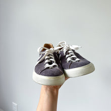 Load image into Gallery viewer, Veja Suede Logo Lace Up Low Top Sneakers Purple/Gray 5
