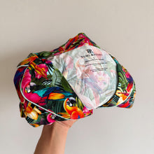 Load image into Gallery viewer, Bums & Roses Parrot-ise Found Collar Shirt & Short Set Red L NWT