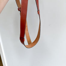 Load image into Gallery viewer, Vintage Anne Klein Leather Classic Adjustable Buckle Belt Brown M