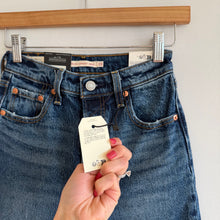 Load image into Gallery viewer, Levi's Ribcage Straight Ankle Denim High Rise Jeans Blue 23 NWT