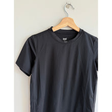 Load image into Gallery viewer, Warroad Youth Prospect Tech Short Sleeve Activewear T-Shirt Black M 10-12 NWT