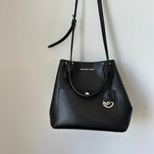 Load image into Gallery viewer, Michael Kors Greenwich Leather Crossbody Strap Large Bucket Grab Bag Black NWT